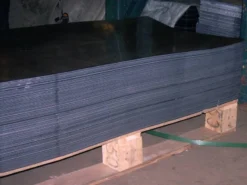 Свинцовый лист