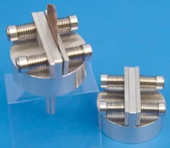 Держатель образцов SEM вертикальный для тонких срезов до 3 мм (ЭкоТек)