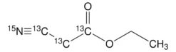 Этиловый эфир цианоуксусной кислоты-1,2-¹³C₂, циано-¹³C, амидо-¹⁵N