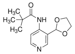 N-[3-(1,3-Диоксолан-2-ил)пиридин-4-ил]-2,2-диметилпропанамид
