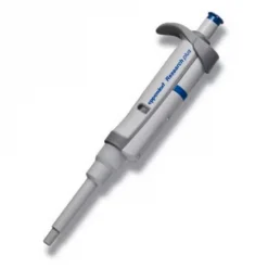 Дозатор пипеточный Eppendorf Research plus, фиксированный объем, одноканальный, 500 мкл, синий